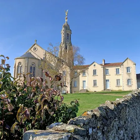 Gite Atypique Plus Haut De Vendee 10Mn Puy Dufou Saint-Michel-Mont-Mercure Exterior foto